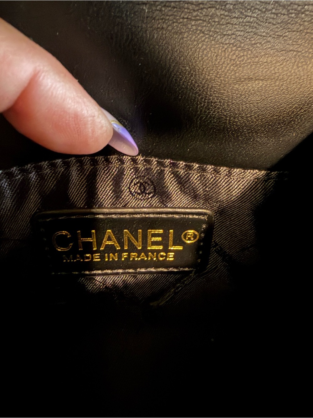 CHANEL GWP rare Black Quilted Mini Top-Handle Bag with Gold Hardware - Picture 6 of 7
